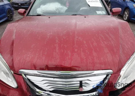 2013 Chrysler 200 Lx из США, поврежденный, VIN 1C3CCBAG2DN767874